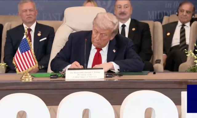 Pace a Gaza, la firma a Sharm. Trump: “3mila anni per arrivare fin qui”