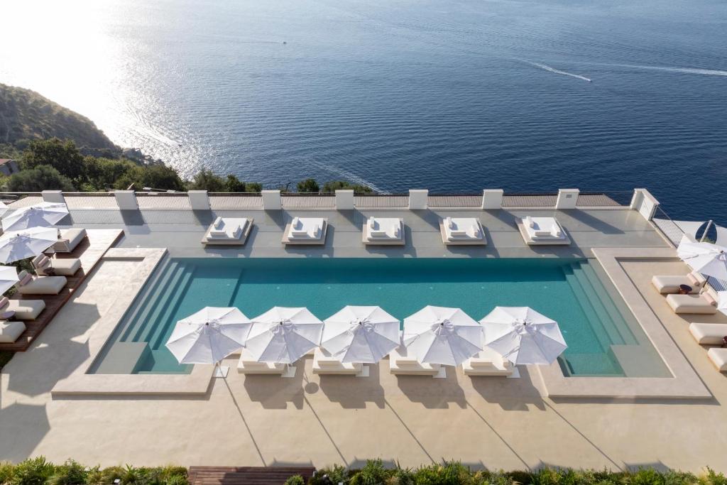 Furore Grand Hotel e La Medusa, due eccellenze dell’ospitalità campana