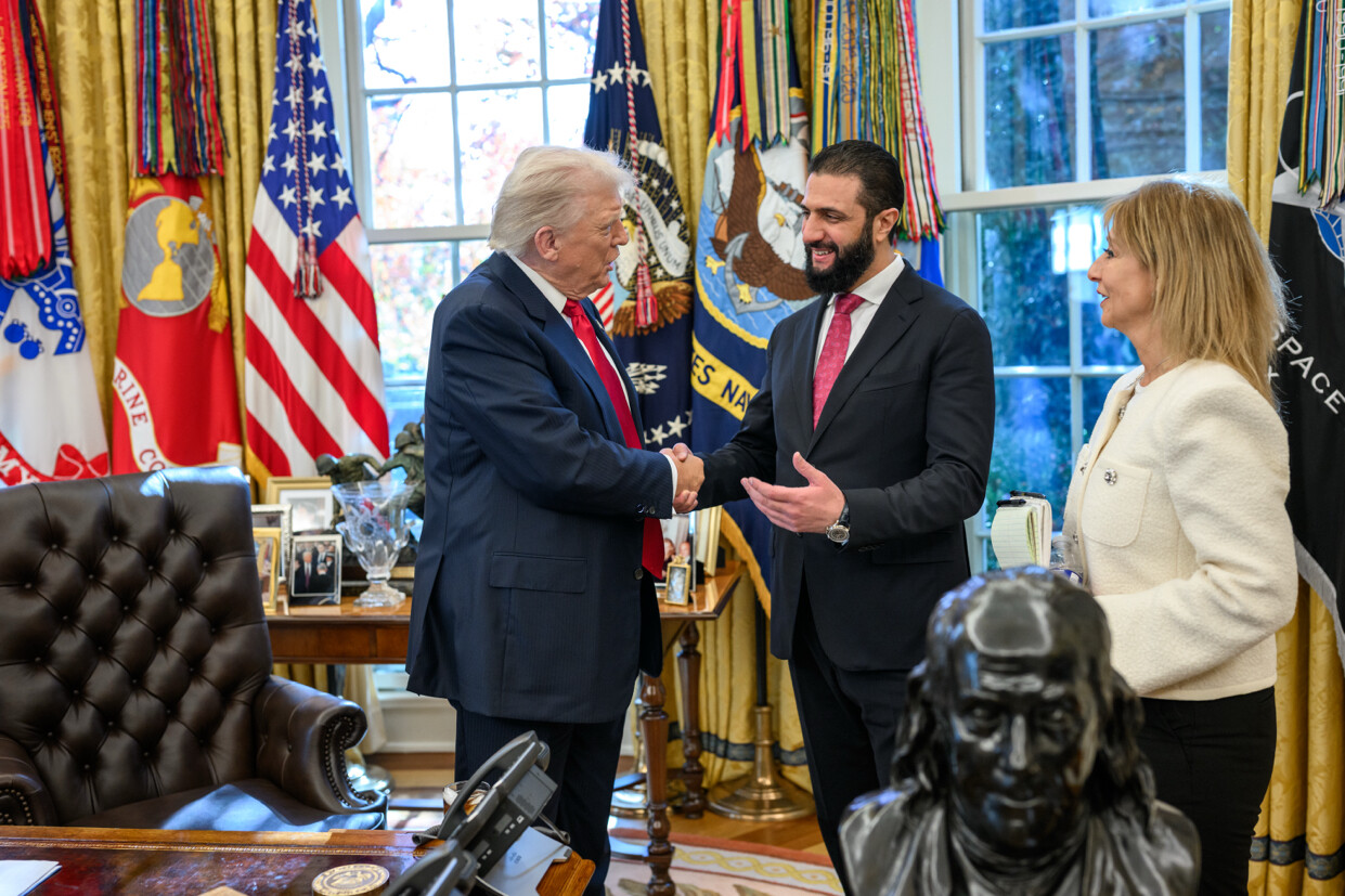 Prima visita di un presidente della Siria a Washington: sanzioni Usa sospese per sei mesi