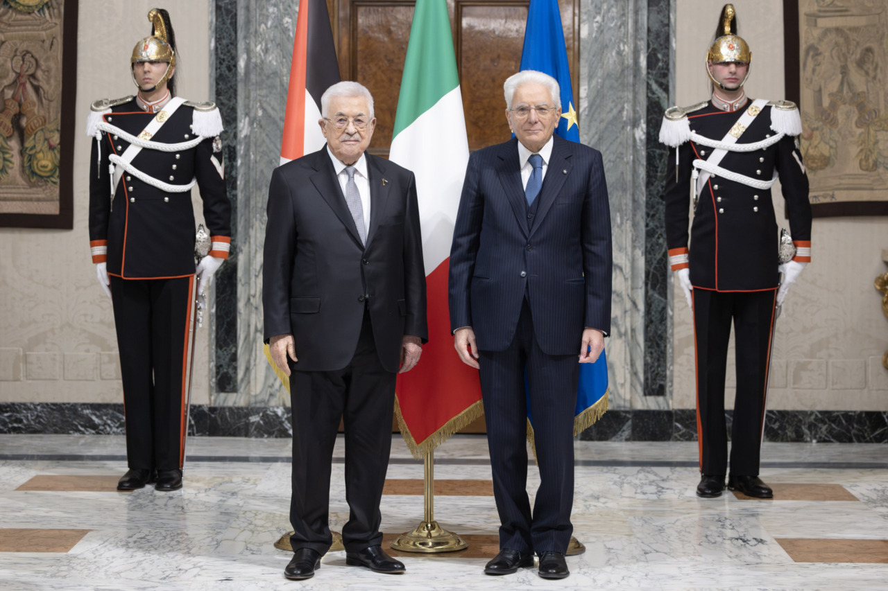 Mattarella riceve Abu Mazen al Quirinale: “Grande amicizia tra Palestina e Italia”