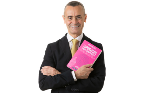 Si legge e si dialoga con Virgilio AI: il libro di Filippo Poletti presenta a medici, avvocati, notai e commercialisti l’intelligenza artificiale