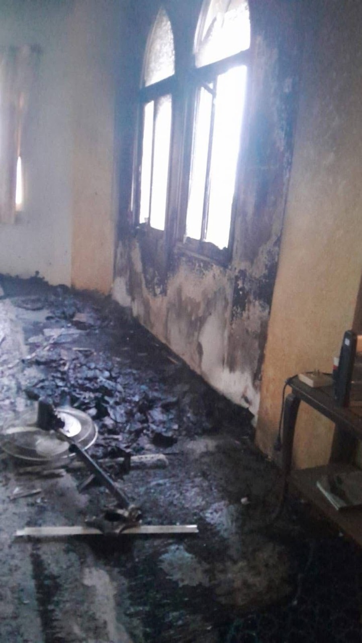 Coloni incendiano moschea in Cisgiordania, minacce all'Idf