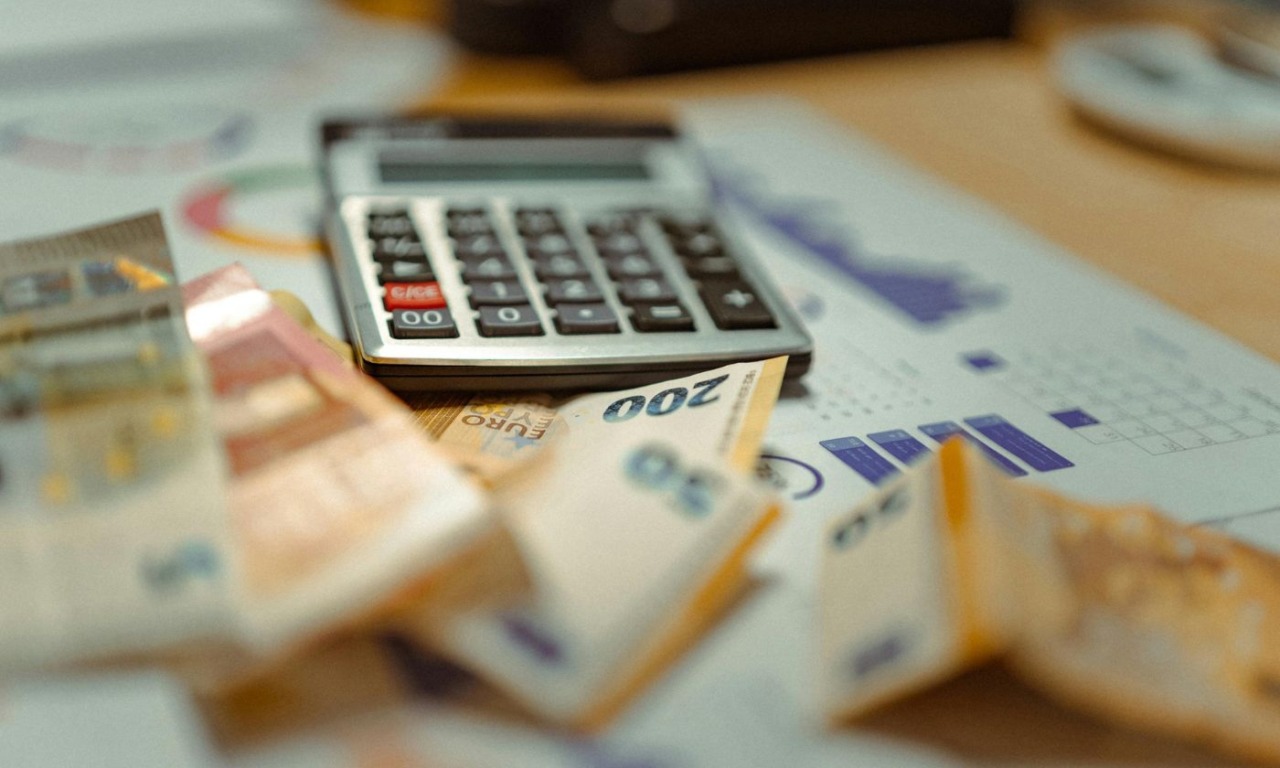 Le famiglie possono spendere sempre meno e il Pil italiano è quasi fermo (+0,1%)