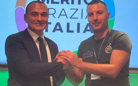 L’armonia del potere: diritto, dignità e libertà nella costruzione del Noi