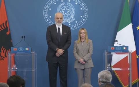 Vertice Italia-Albania, Meloni difende il protocollo sui migranti: “Ostacolato ma vincente, cambierà l’Europa”