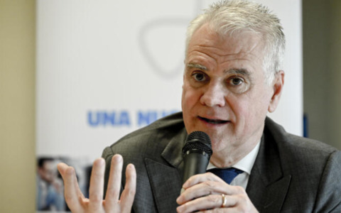 Stretta sui maxi stipendi della Pubblica amministrazione, attesa una circolare del ministro Zangrillo