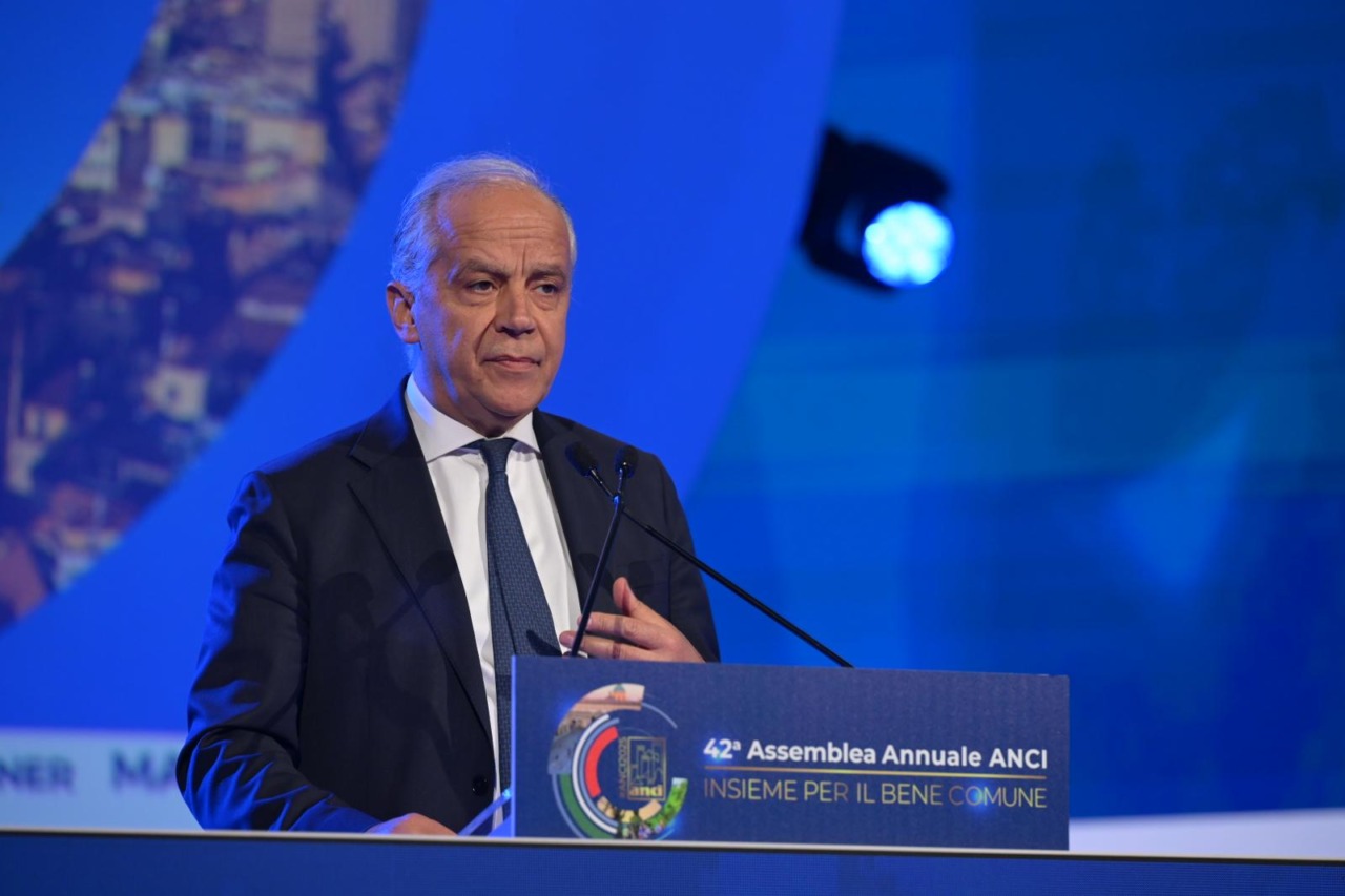 Piantedosi all’Anci: “Incremento fondi per la sicurezza urbana una priorità”
