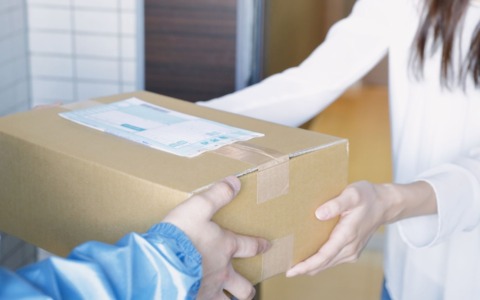 Acquisti online, quanti problemi con resi e rimborsi: come ottenerli in modo sicuro, rapido e trasparente