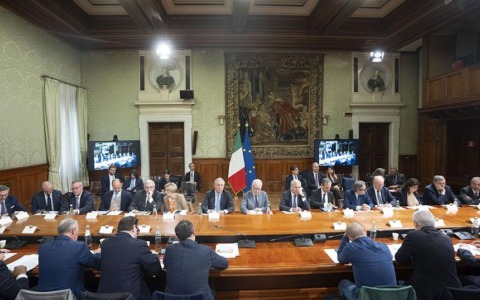 Rottura fra Governo e sindacati sull’Ilva: “Così si va verso la chiusura”