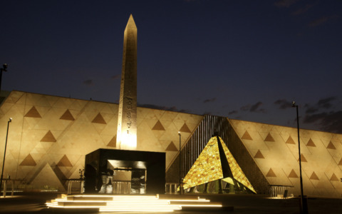 Il nuovo Museo Egizio del Cairo: un viaggio grandioso nella storia dell’Antico Egitto