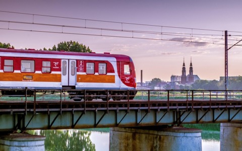 Viaggi in treno, in arrivo il biglietto unico per tutta l’Europa