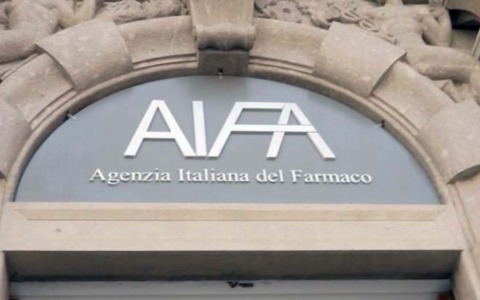 AIFA dispone il ritiro del farmaco antipsicotico Palmeux: lotti e motivazioni