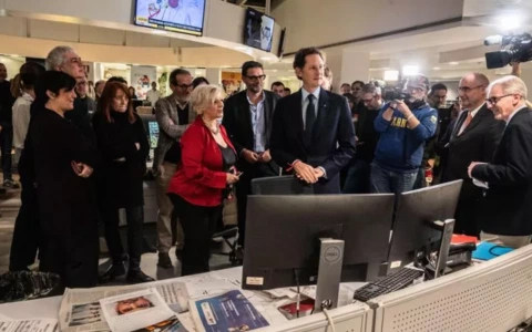 Elkann in redazione dopo il raid alla Stampa, ancora scontro tra Governo e Francesca Albanese