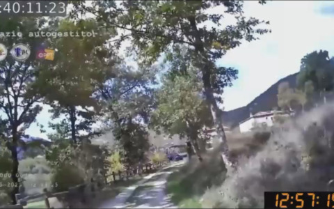 Spunta un’altra famiglia nel bosco: “Senza i figli dal 16 ottobre”