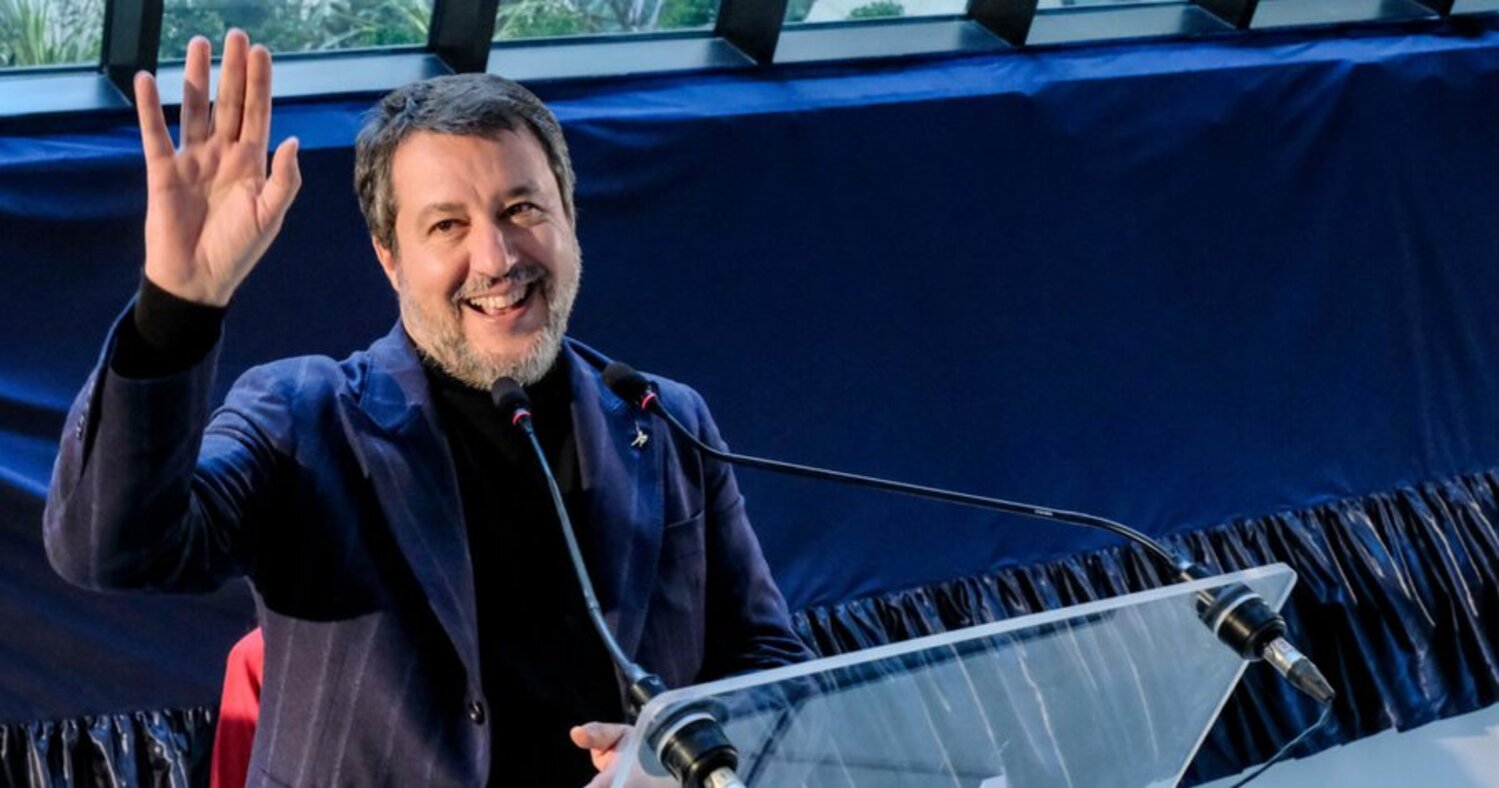 Salvini assolto: "Difendere i confini non è reato"