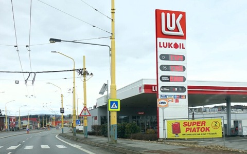 Usa sospendono alcune sanzioni contro la russa Lukoil