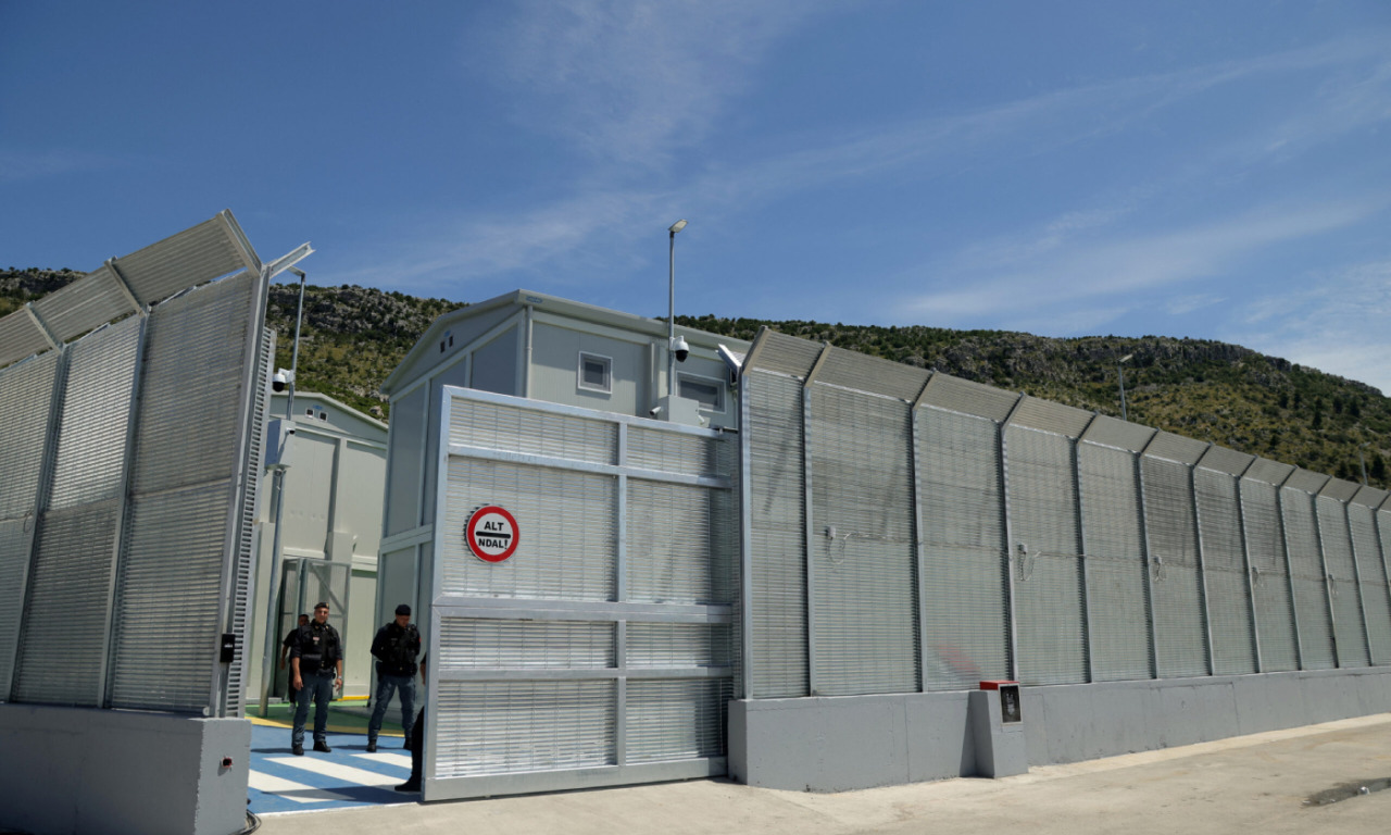 Centri migranti in Albania: nuovo regolamento Ue sui rimpatri riaccende le speranze del Governo