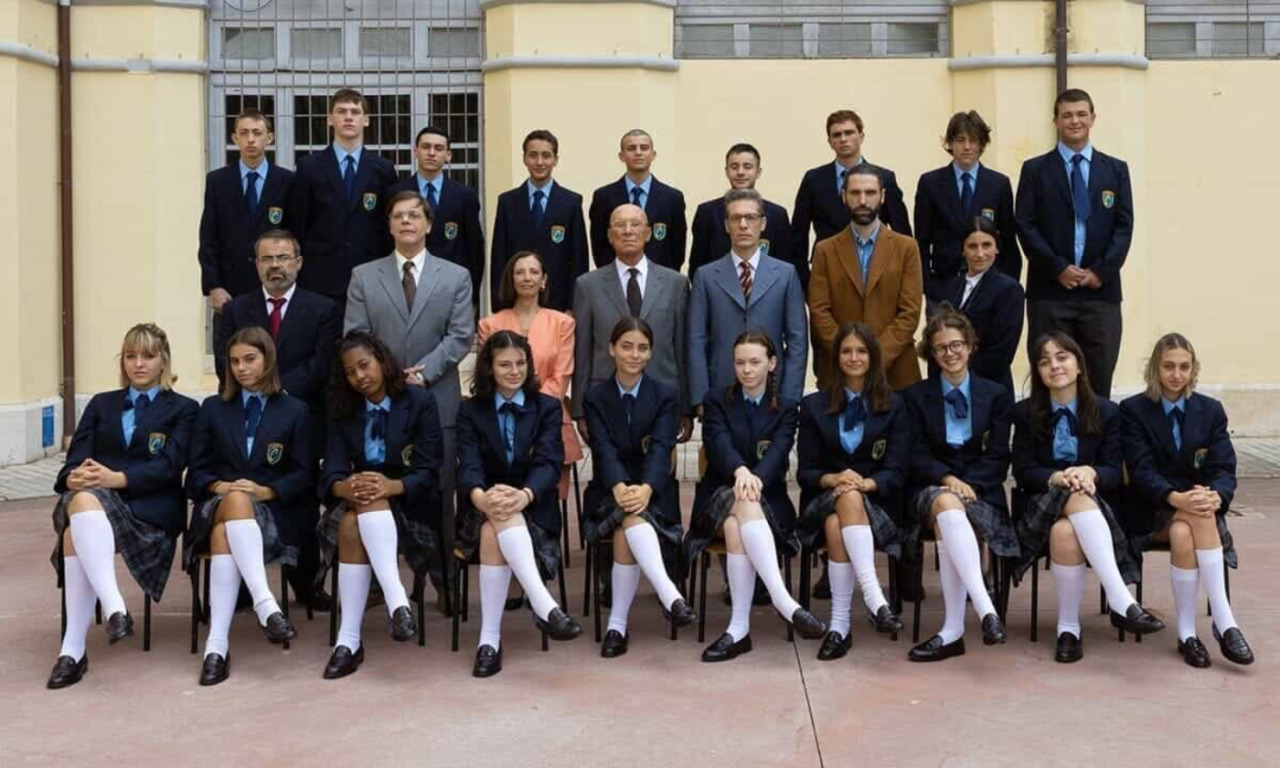 Nona edizione per il reality di Rai 2 “Il Collegio”: chi sono i concorrenti e da dove vengono