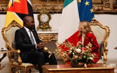 Meloni e Chapo a Palazzo Chigi: rafforzata la cooperazione Italia-Mozambico