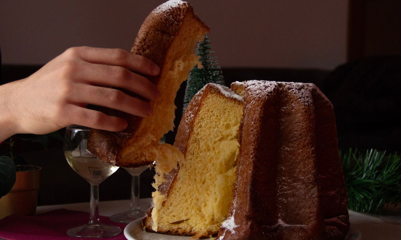 Per la prima volta il pandoro sorpassa il panettone fra i dolci natalizi preferiti dagli italiani