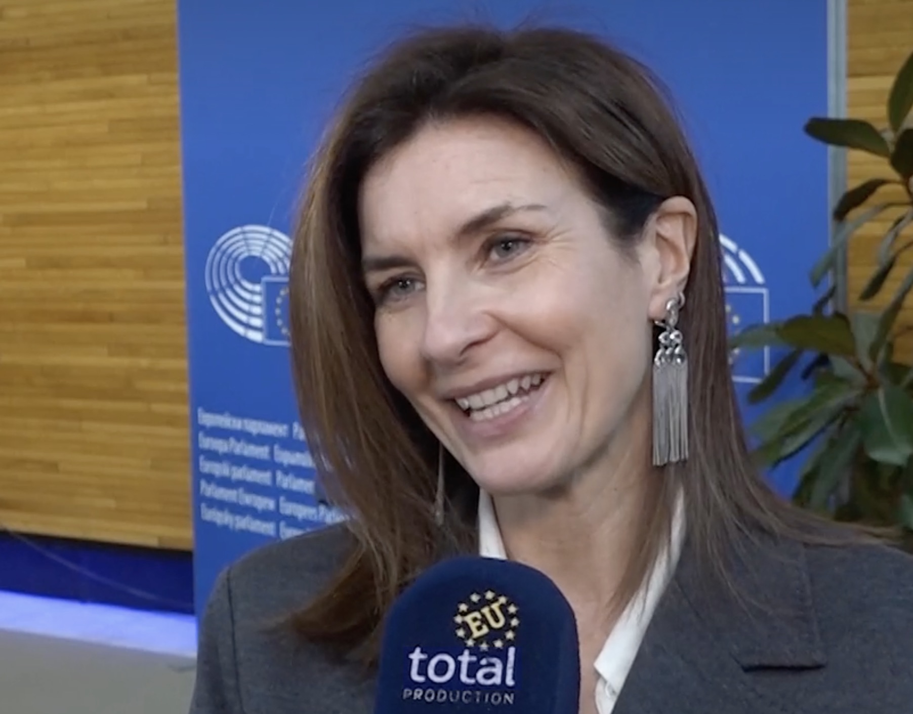 Qatargate, Moretti (Pd): "Revoca immunità risultato di un voto politico. Io e Gualmini vittime di ingiustizia"