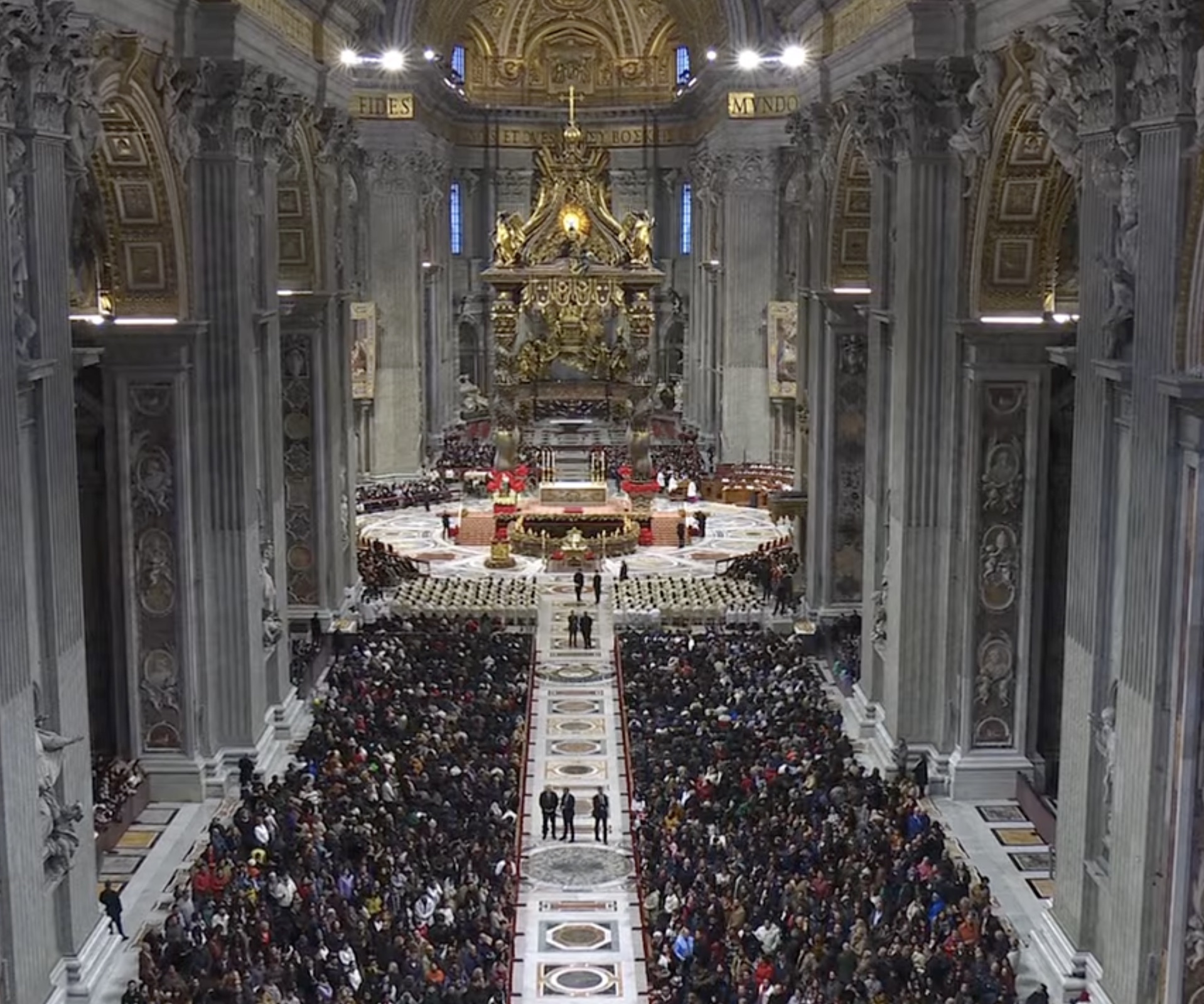 Il primo Natale di Papa Leone XIV: le due messe celebrate a San Pietro dopo 31 anni dall'ultima volta