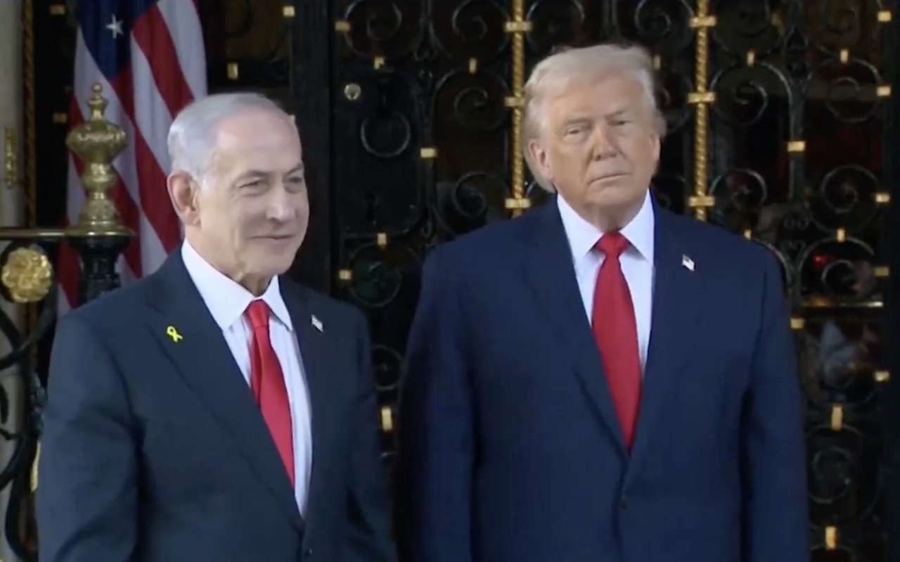 Trump accoglie Netanyahu a Mar-a-Lago: “Rispettati gli step verso la fase 2 a Gaza”
