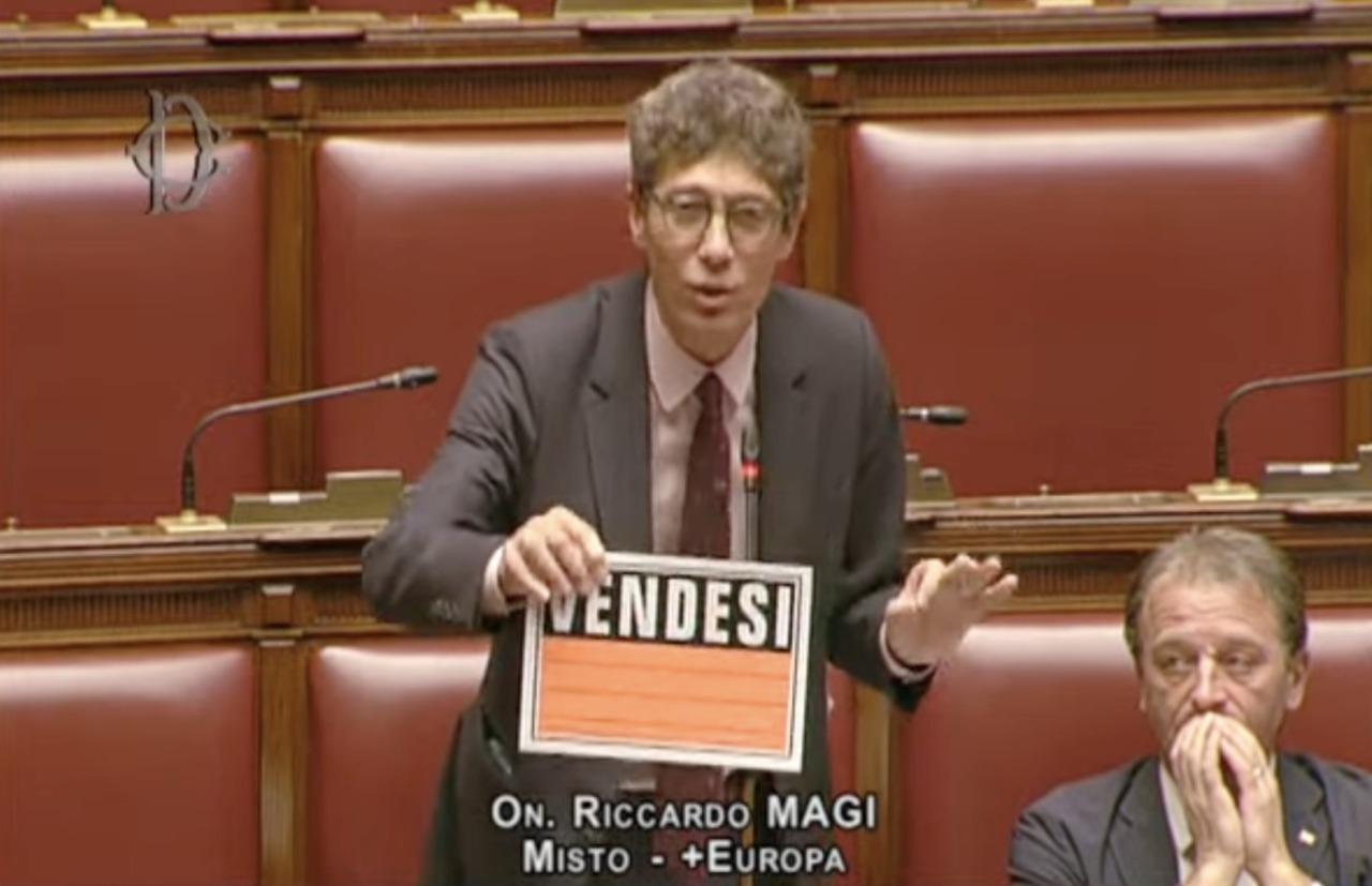 Caos in +Europa: scontro totale tra Magi e i dissidenti Della Vedova e Hallissey