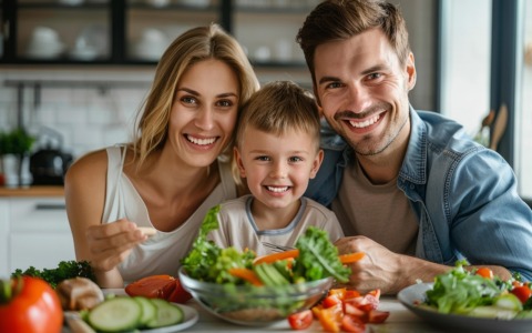 Verdure, formaggio e pesce: come l’alimentazione protegge la bocca dei bambini 