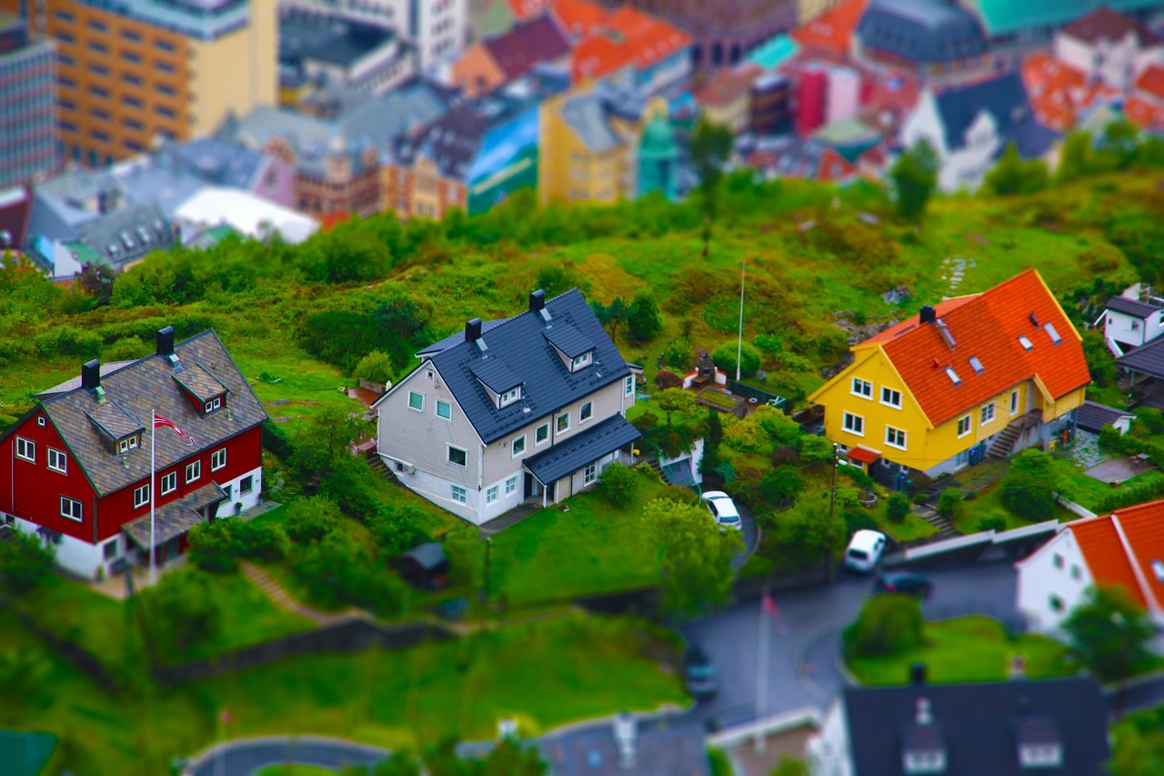 Crisi abitativa nei territori turistici: dalla misura Staff House a un progetto strutturale per lavoratori e comunità