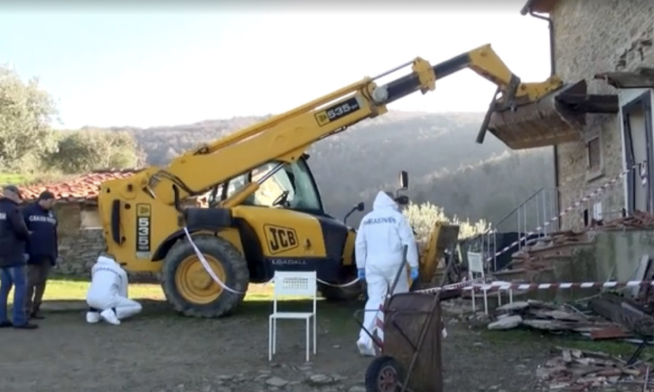 Assolto l’artigiano che uccise il vicino che gli stava demolendo casa con una ruspa (con la famiglia dentro)