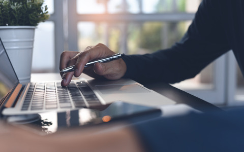 Home office: come scegliere sedie e scrivanie per lavorare meglio