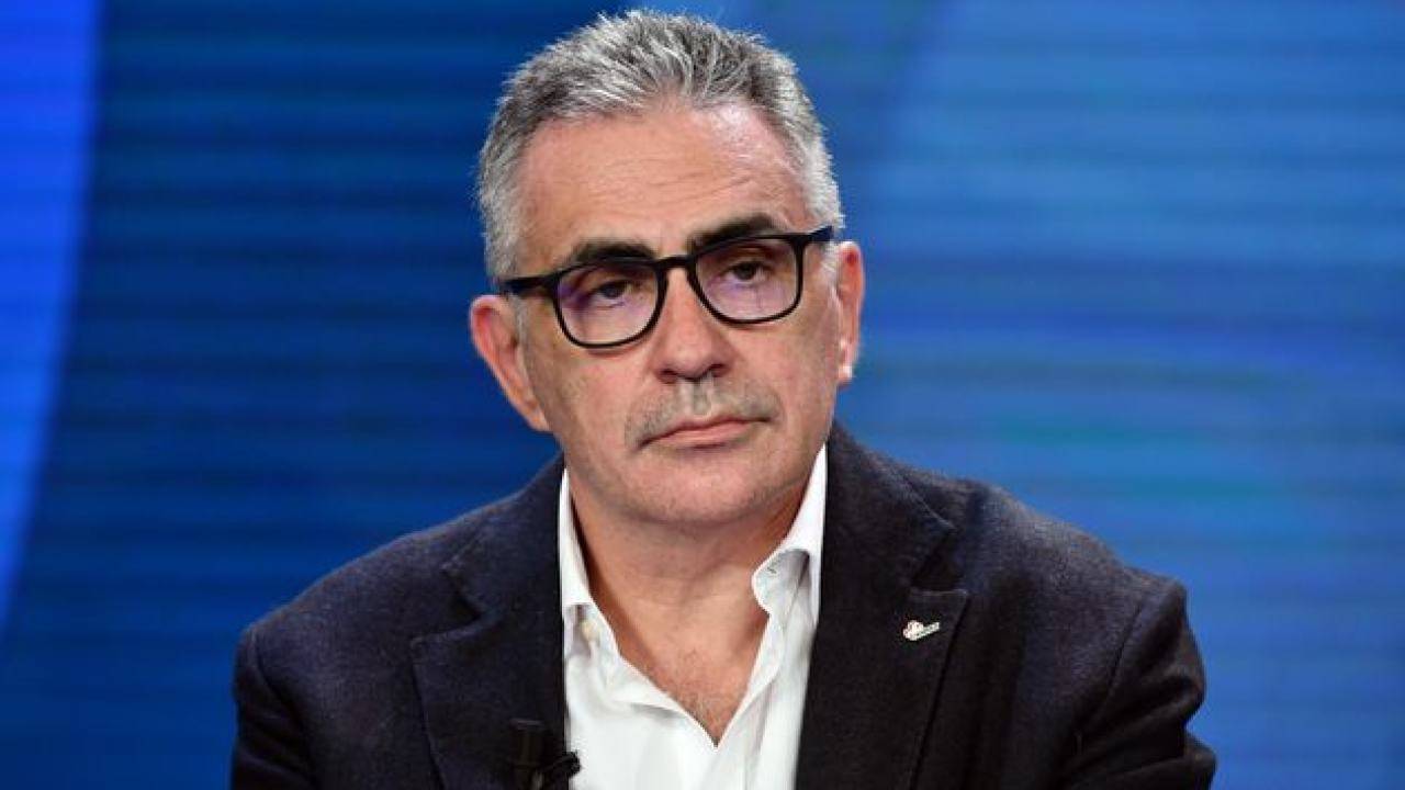 Influenza K: sintomi e picco. I farmaci consigliati dal professor Pregliasco