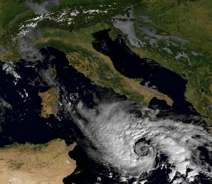 Tempesta Harry: il peggio è passato, ma in Sardegna permane l’allerta arancione