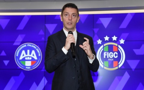 Un altro caso arbitri è scoppiato nel calcio italiano. Indagato il designatore Rocchi che si è autosospeso