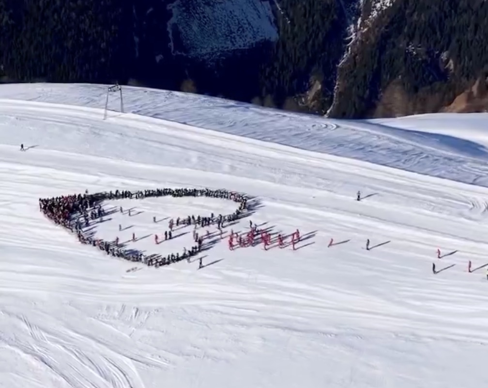 Crans-Montana, oggi il rientro in Italia dei ragazzi deceduti nell'incendio