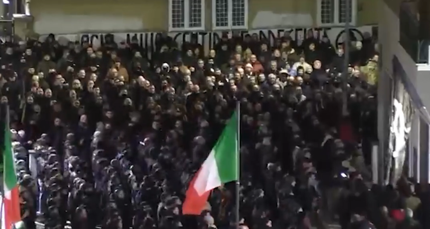 Alta tensione a Roma: aggressione Acca Larentia, spari contro Cgil a Primavalle