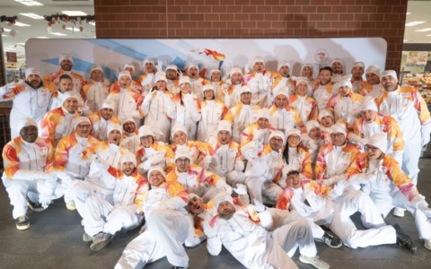 Esselunga protagonista del viaggio della Fiamma Olimpica: a Parma 50 tedofori dell’azienda