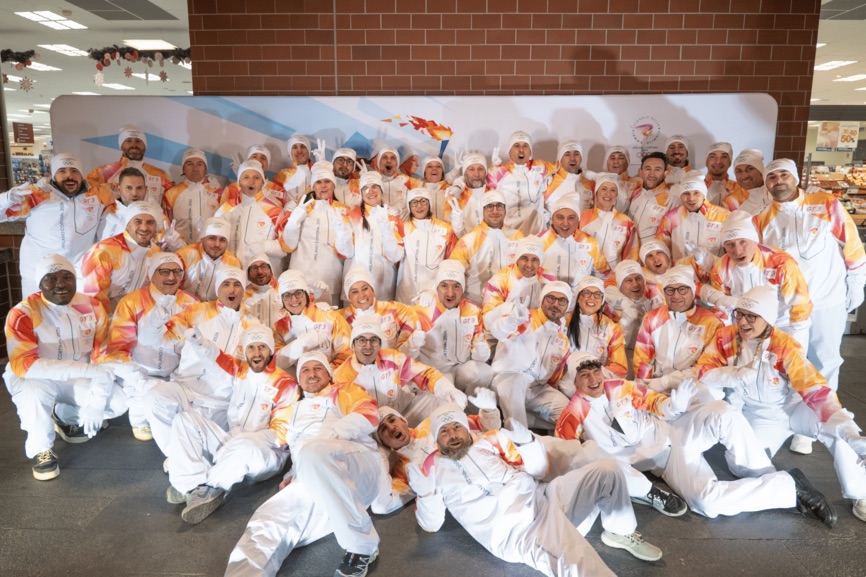 Esselunga protagonista del viaggio della Fiamma Olimpica: a Parma 50 tedofori dell’azienda