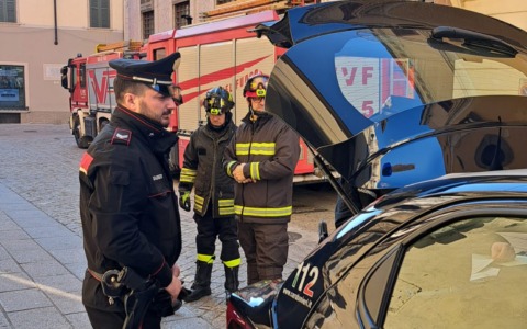 Malore in cantiere, operaio di 51 anni si accascia davanti ai colleghi e muore