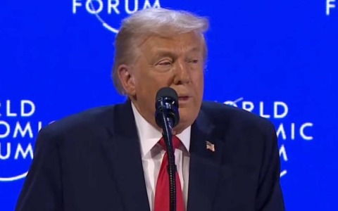 Trump a Davos: “Vogliamo la Groenlandia, se ci direte di no ce lo ricorderemo”