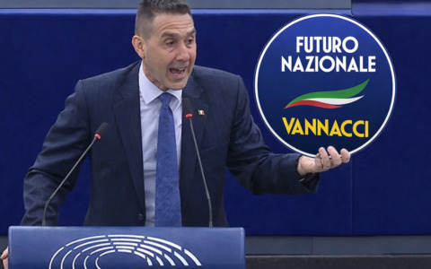 Vannacci verso l’addio alla Lega: ha depositato il marchio “Futuro Nazionale”