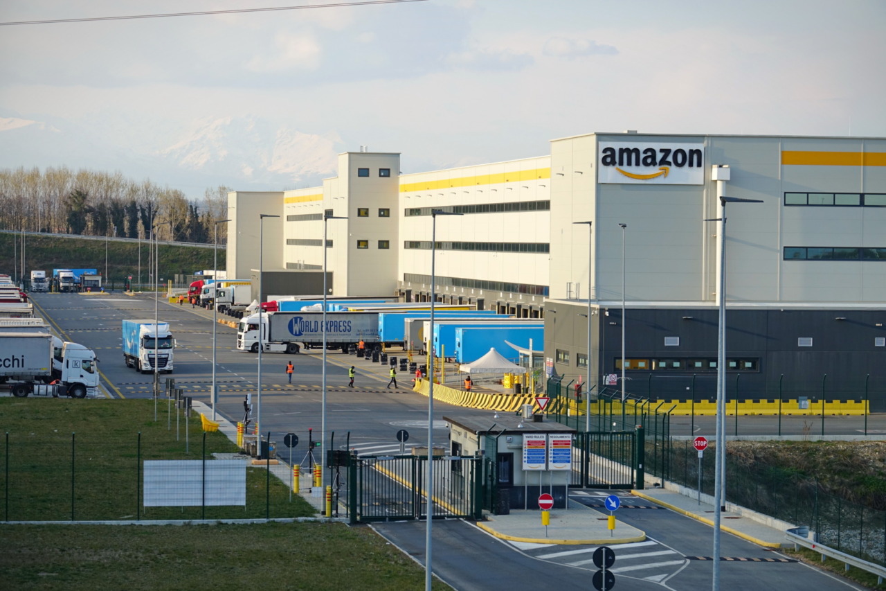 Evasione fiscale: Amazon (nuovamente) nel mirino della Procura di Milano
