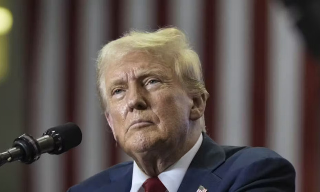 Colloqui Iran-Usa a Ginevra, Trump: "Ci saranno conseguenze se non vogliono un accordo"