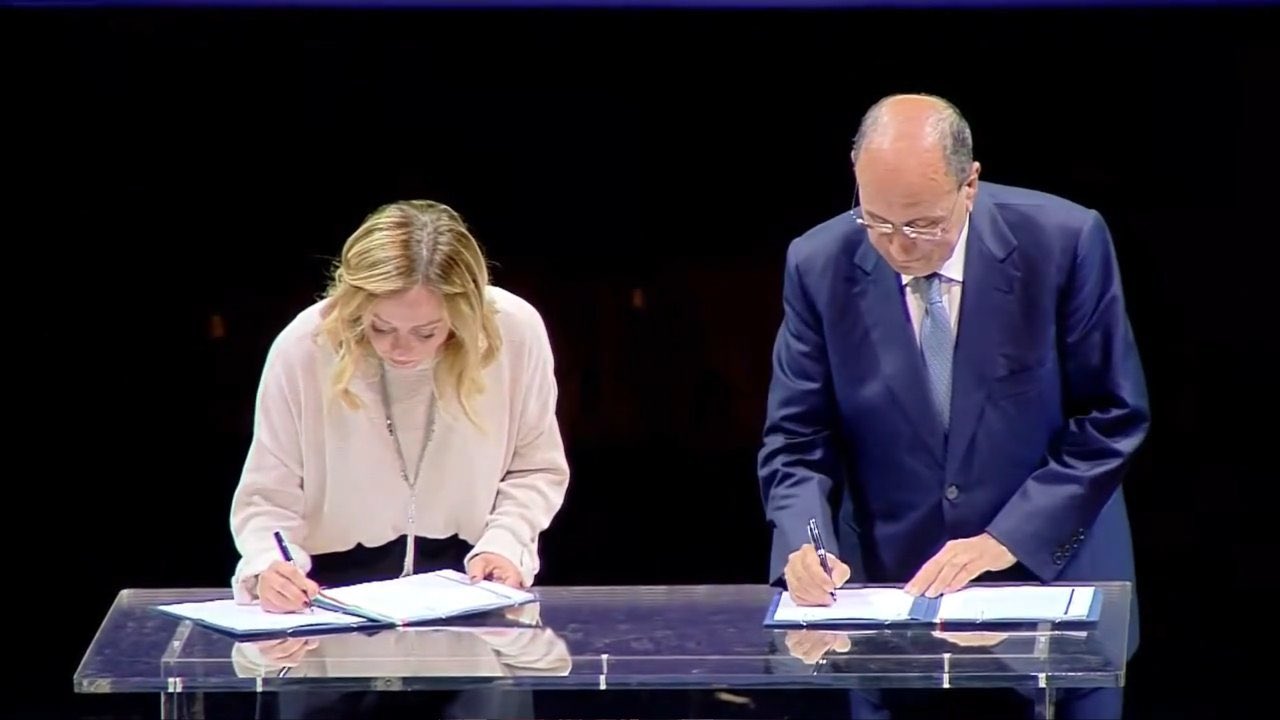 Giorgia Meloni torna a Niscemi