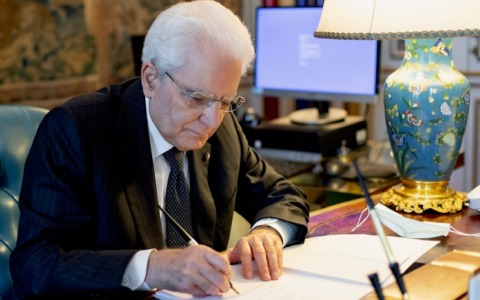 Mattarella conferisce 31 onorificenze al Merito della Repubblica Italiana: l’elenco completo dei premiati