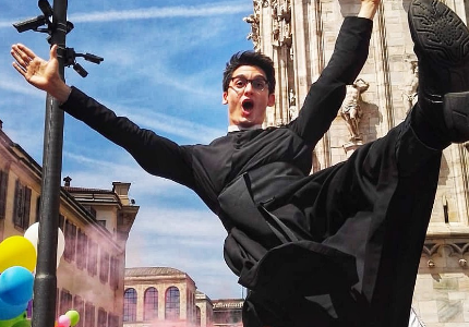 Don Ravagnati lascia la tonaca: "Ci ho pensato molto, so cosa sto facendo"