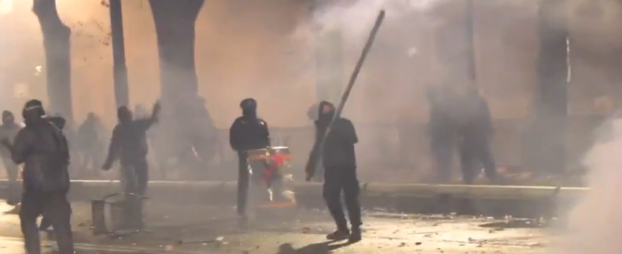 Scarcerati i tre fermati per gli scontri di Torino. Bonelli accusa Piantedosi di “responsabilità politica”