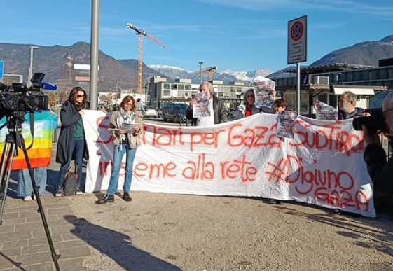 Aiuti a rischio a Gaza: entro l'1 marzo 37 Ong lasceranno i territori occupati