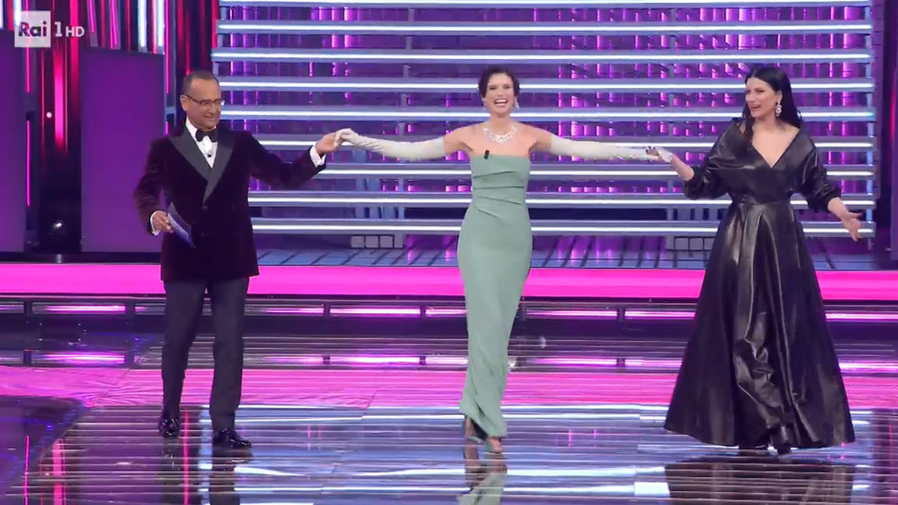 Sanremo 2026: diretta (e pagelle) della quarta serata delle cover e dei duetti